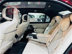 بی ئێم دەبڵیو سیریەس 7